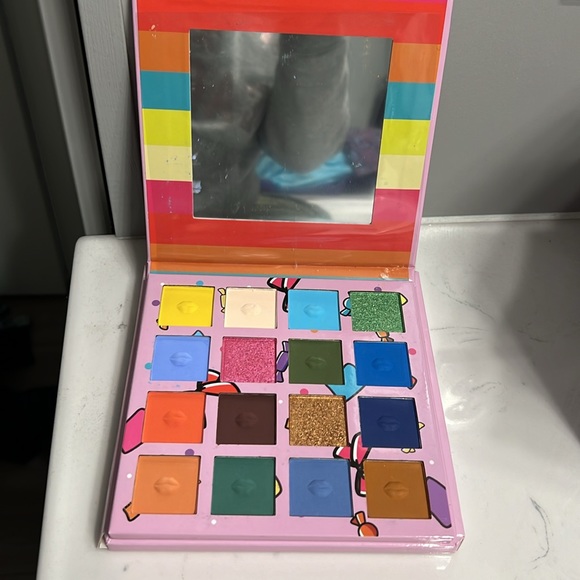 Spoiled Lips  Cosmetics piñata palette beautiful colors. New never used - Picture 5 of 8